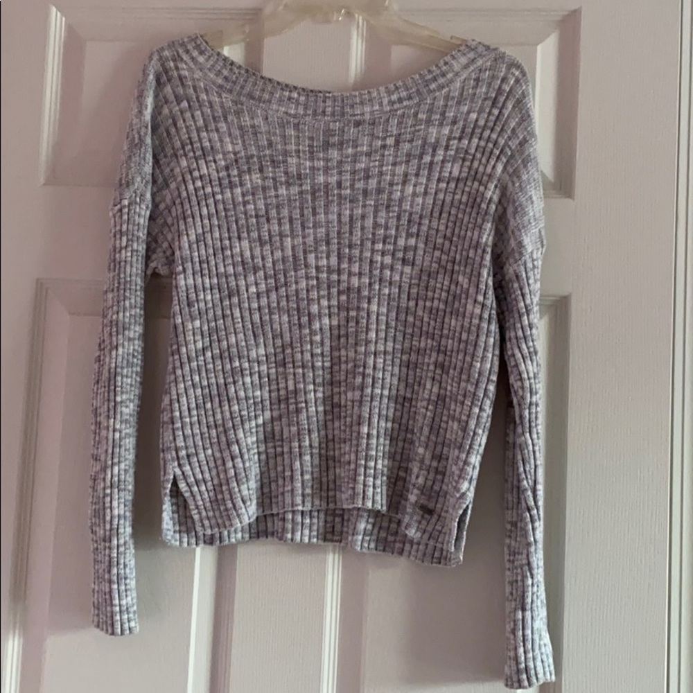 *4/$24* HCO Grey/White Ribbed Sweater - Picture 2 of 5